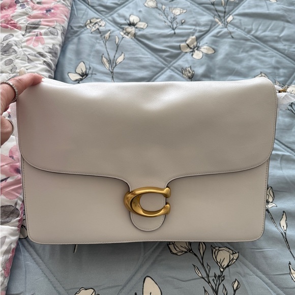 Runway Coach White Soft Chain Tabby Shoulder Bag 35 NWT - Picture 13 of 13